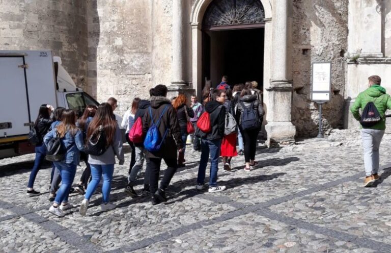 Da Pescara alla Locride sulle orme della legalità: In gita nella Calabria del riscatto con I Viaggi del GOEL