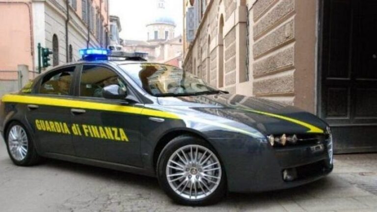 Lamezia Terme, gdf sequestra beni ad intera famiglia