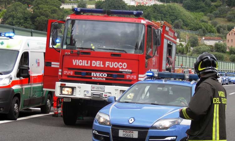 incendio-esplosione-paola