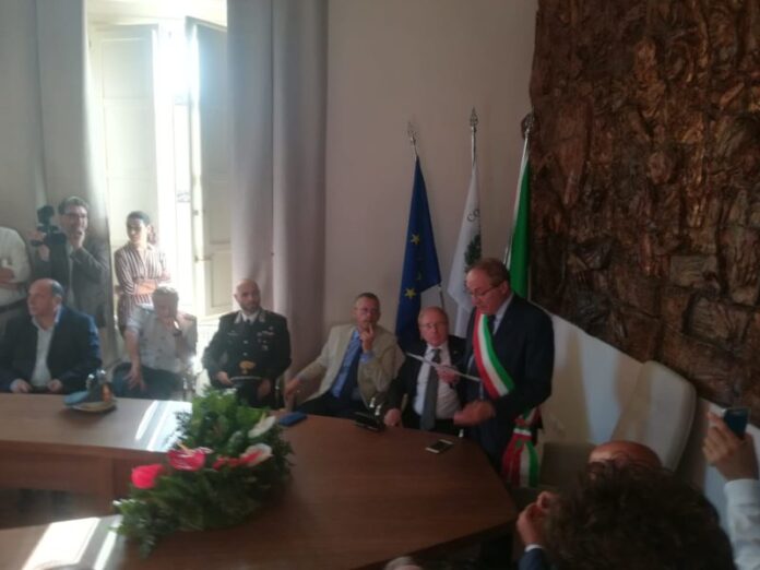 casa comunale aiello calabro