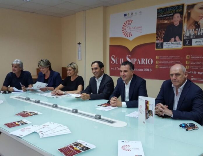 conferenza stampa castrolibero chi è di scena