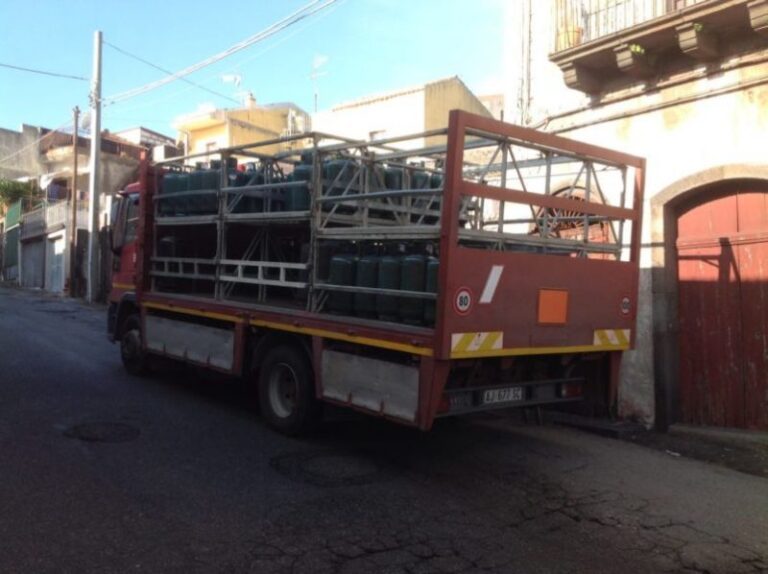 Bombole gpl non sicure, sequestro della GDF