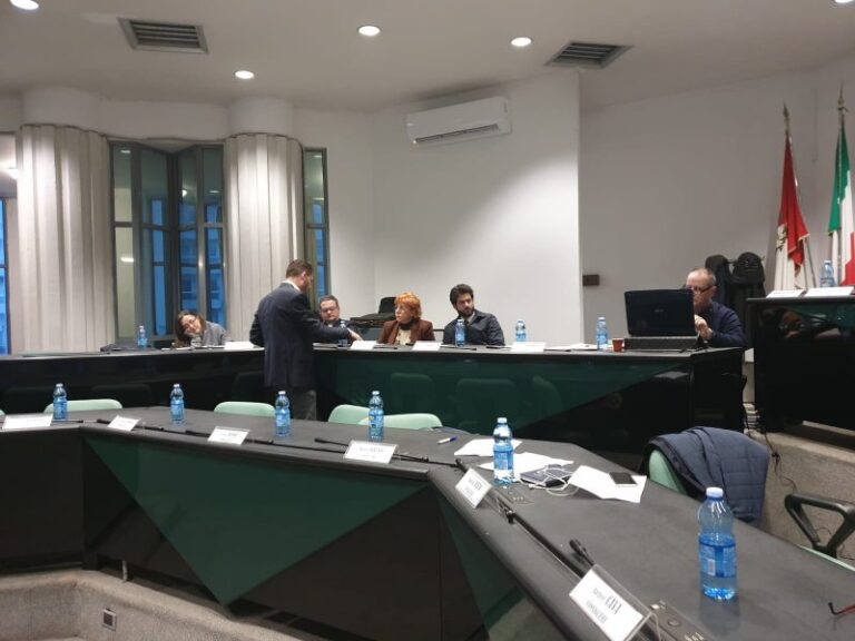 Elezioni Rende, il Laboratorio attacca i Gentiliani