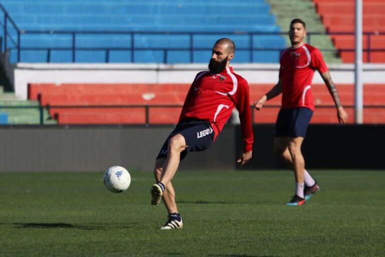 Cosenza calcio, cresce l’attesa per la partita col Palermo