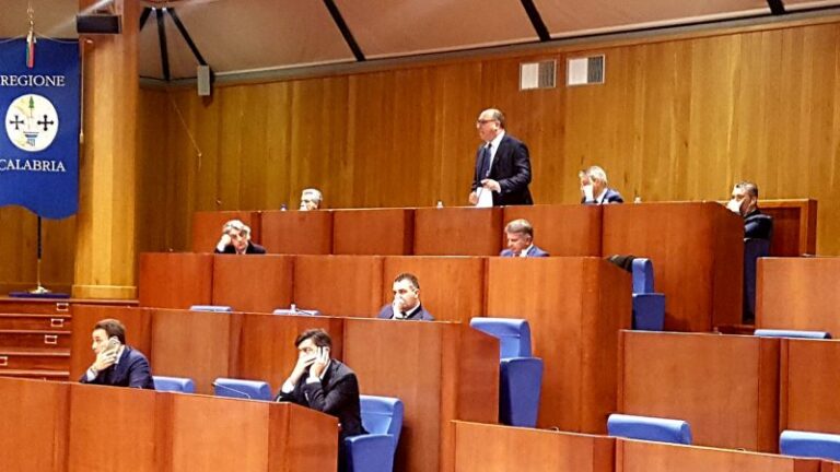 Guccione, una legge per unire le Ao provinciali