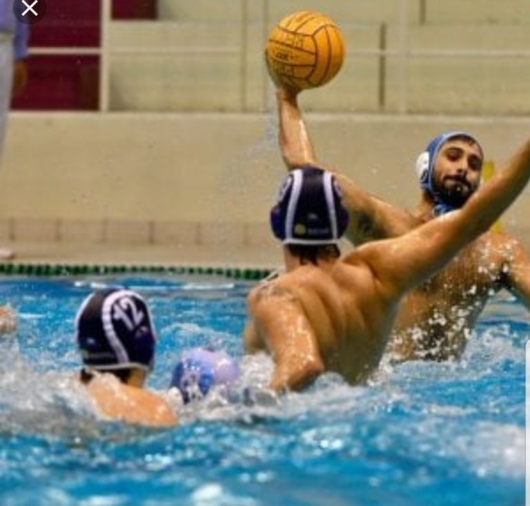 Pallanuoto, disco rosso per le squadre calabresi