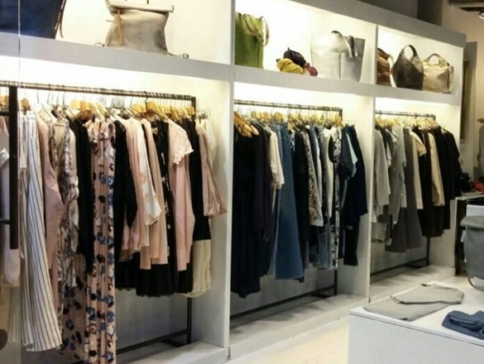 saldi invernali e merce estiva