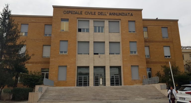 covid-19-paziente-guarito-ospedale-annunziata-cosenza