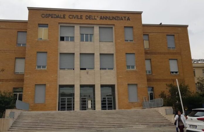 covid-19-paziente-guarito-ospedale-annunziata-cosenza