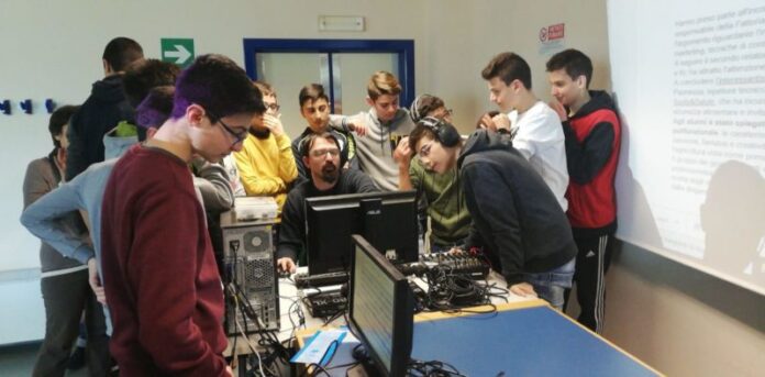 progetto scuola speaker