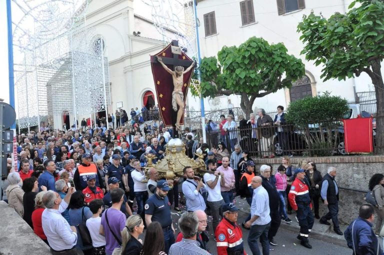 Cosenza festeggiamenti in onore del S.S.Crocifisso