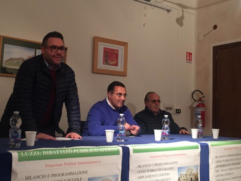 Luzzi dibattito pubblico cittadini Pd