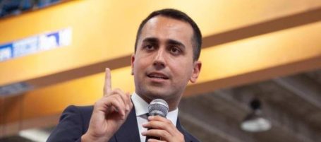 Luigi-Di-Maio-cinema-teatro-tieri-cosenza