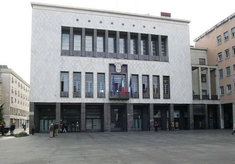 comune di cosenza palazzo dei bruzi