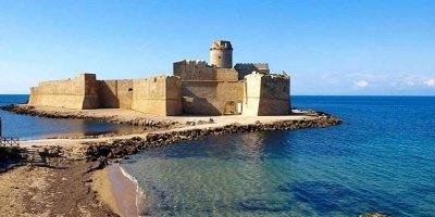 Le Castella
