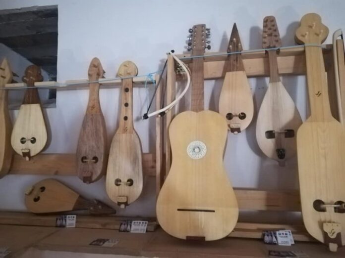 mostra liutai cosenza