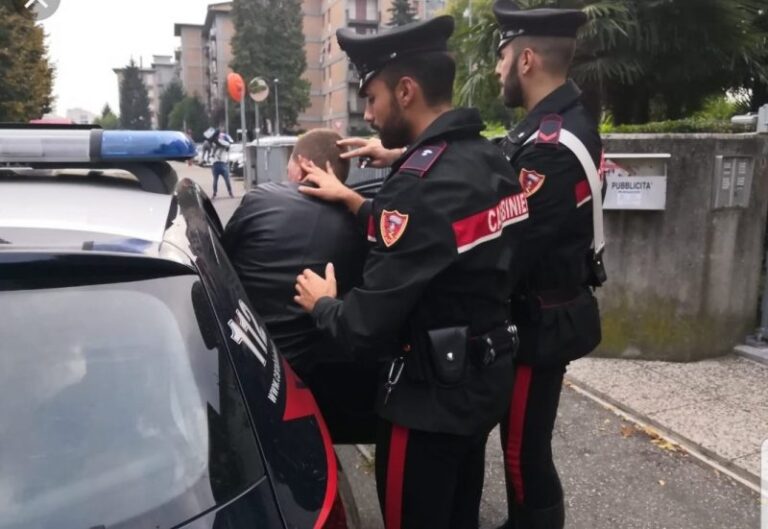 Corigliano-Rossano e Trebisacce, in corso operazione dei carabinieri