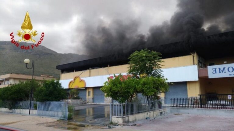 vigili del fuoco Praia a Mare