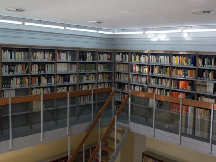 biblioteca civica cosenza