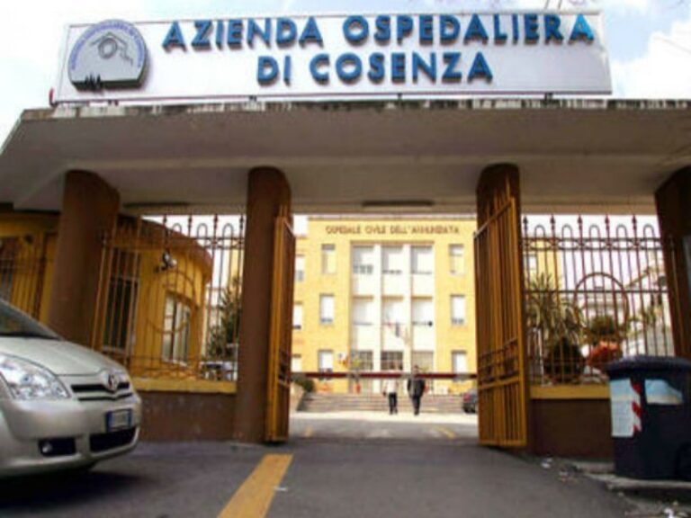 positivi covid ospedale cosenza
