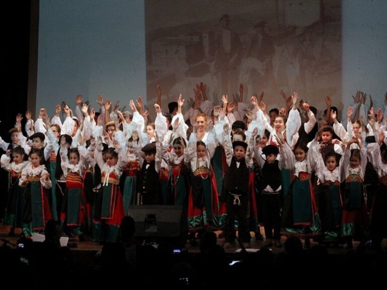 Castrovillari, il gruppo folklorico festeggia le sue prime 90 candeline