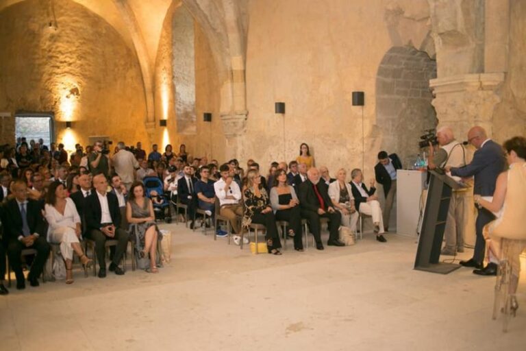 Quarta edizione del Premio Alveare. Grandi riconoscimenti per il Sud