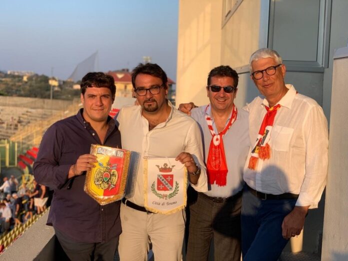 Partita Catanzaro-Teramo, l'amicizia fuori dal campo