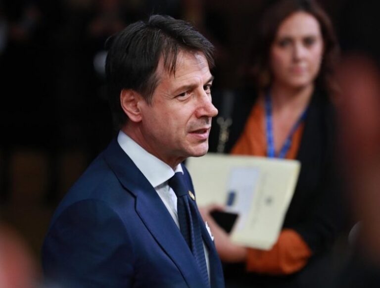 Conte guarda a Sud:«Io sarò al vostro fianco»