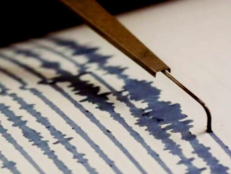 trema-calabria-scossa-terremoto