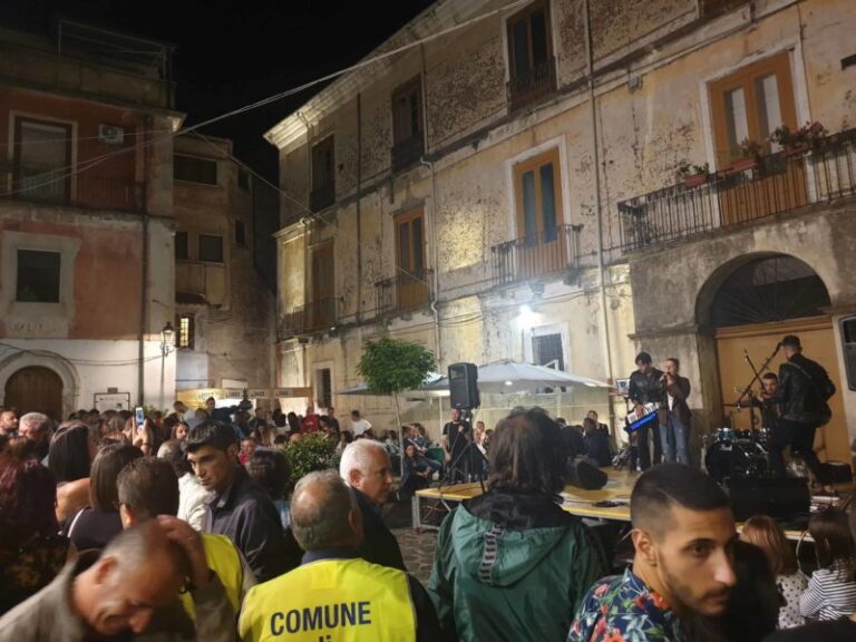 Festival delle Serre, festival delle meraviglie. Oggi ultima serata ma…