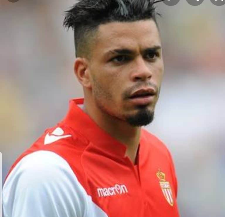 Calcio, Emmanuel Riviere è il nuovo attaccante del Cosenza