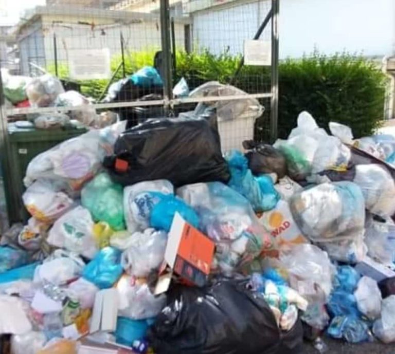 emergenza rifiuti