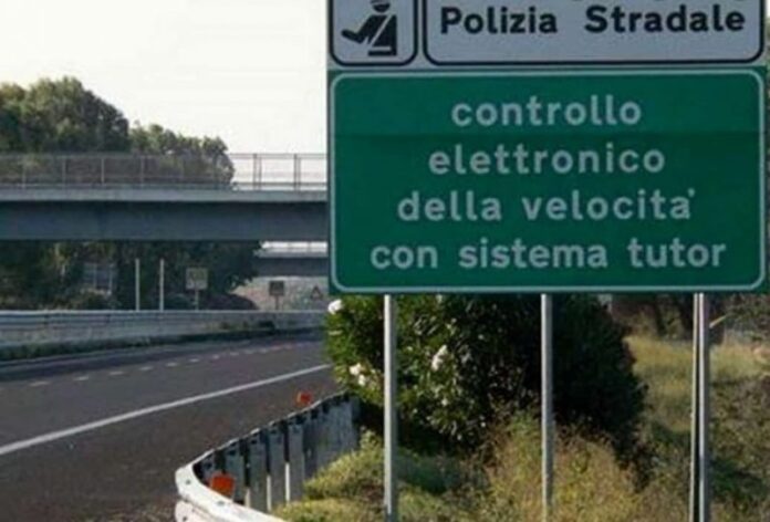 cartello avviso tutor