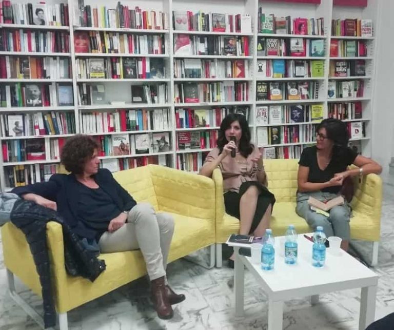 Libri: alla Ubik di Cosenza “Addio fantasmi”, il romanzo di Nadia Terranova