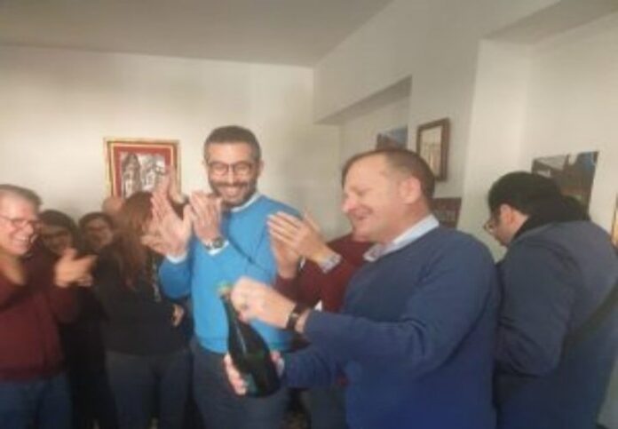 bevacqua-brinda-successo-elezioni-regionali-pd