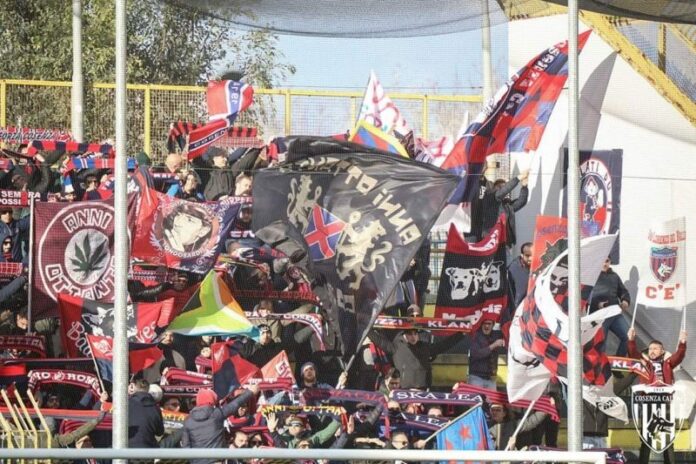 salernitana-cosenza-partita-calcio-serie-b