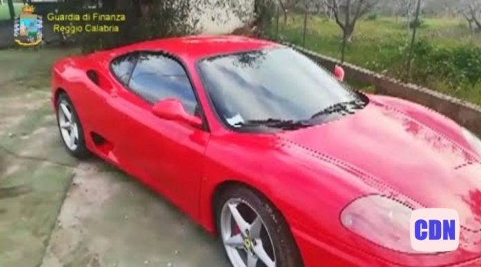 FURBETTI CARTELLINO FERRARI RC