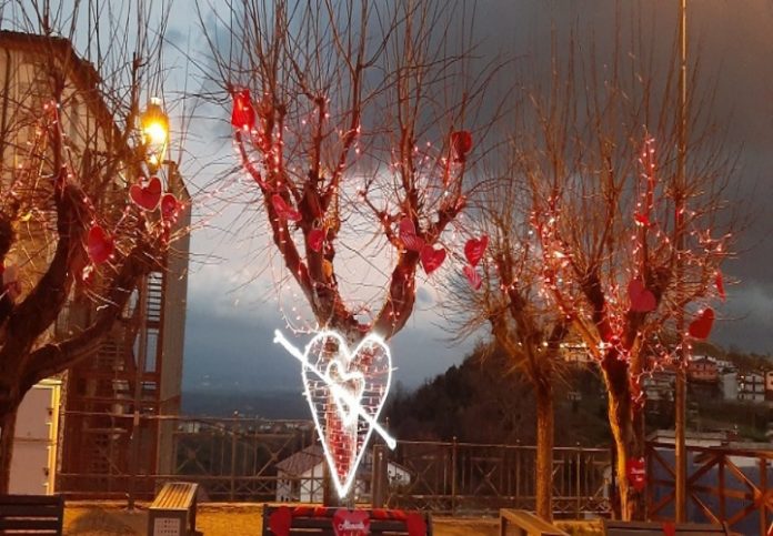 panchina dell'amore san valentino altomonte