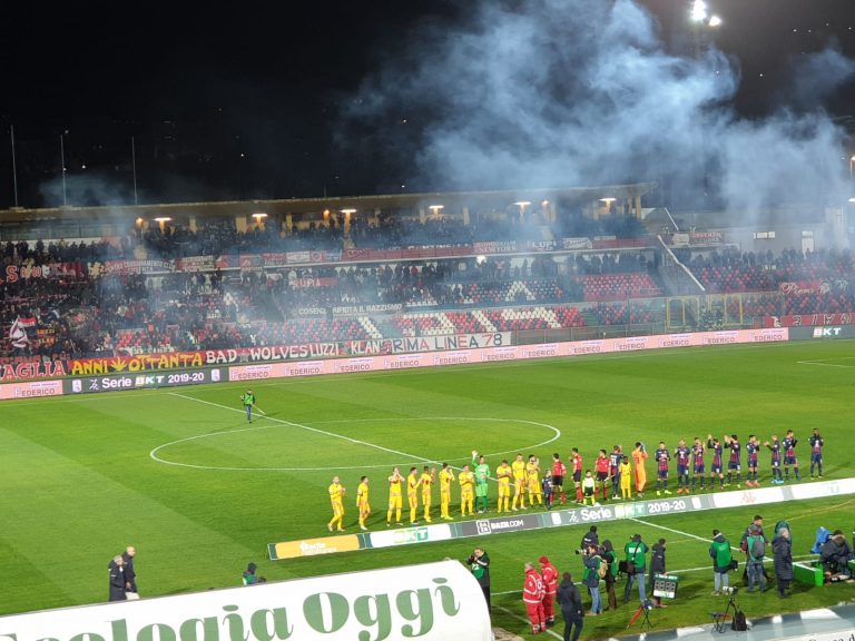 cosenza-cittadella-calcio-serie-b-stadio-partita