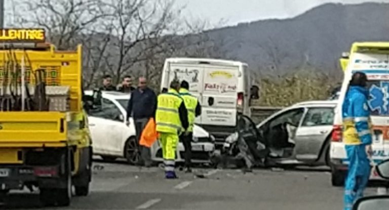 quattromiglia-ss107-incidente