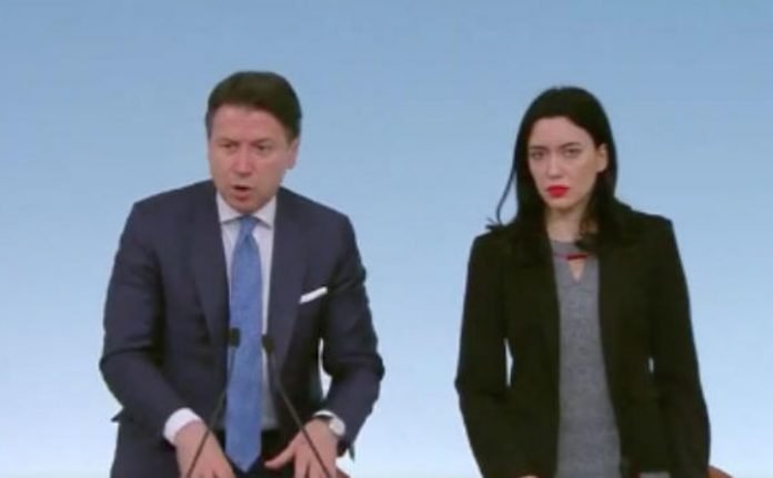 conferenza-stampa-decreto-scuole