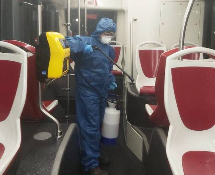 cosenza-coronavirus-sanificazione-autobus-amaco