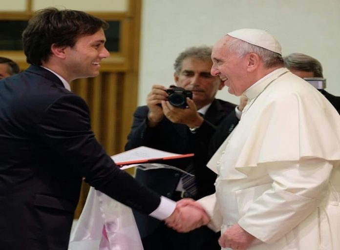 Odino Faccia con Papa Francesco