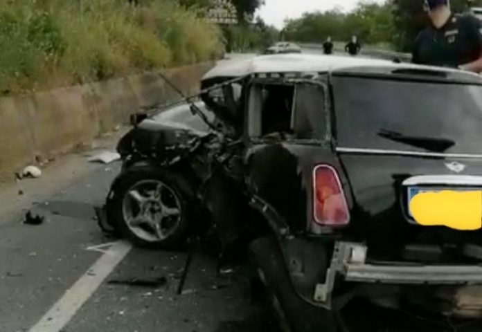 incidente mortale sulla ss18 tra diamante e cirella