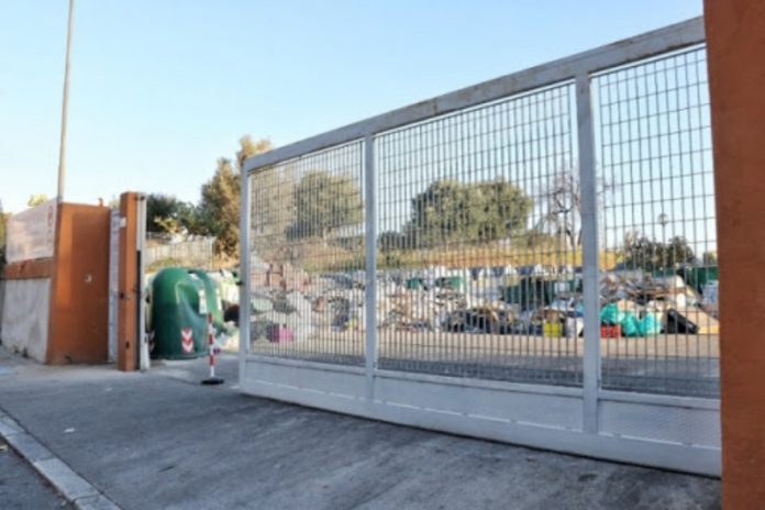 chiusa senza motivo isola ecologica reggio calabria