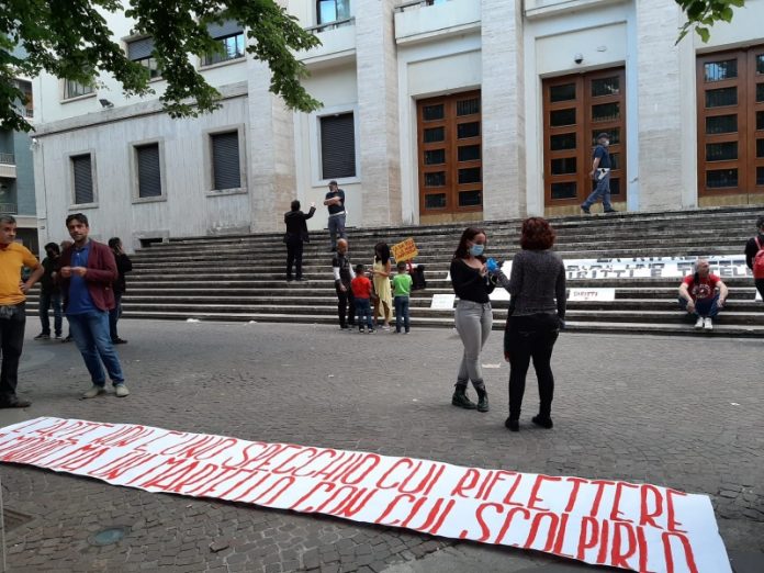 cosenza manifestazione lavoratori dello spettacolo