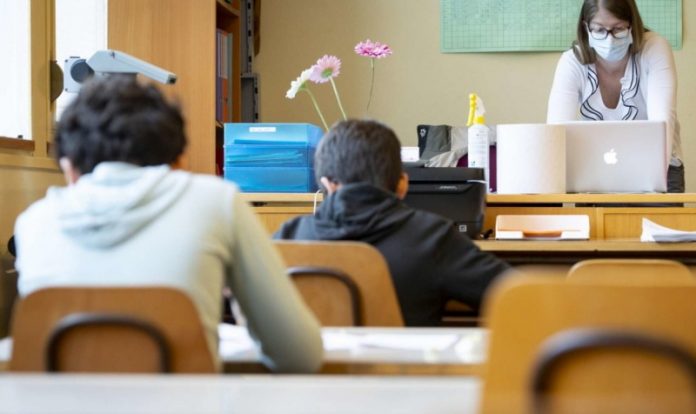 chiusura scuola luglio