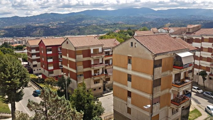 rapina anziano serra spiga cosenza