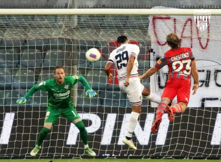 cosenza calcio vittoria in trasferta