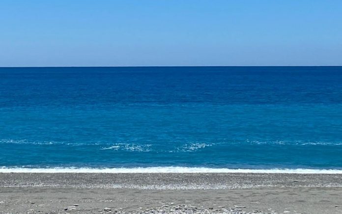 mare sporco tirreno cosentino